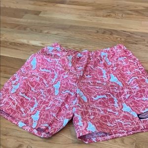 Men’s vineyard vines trunks